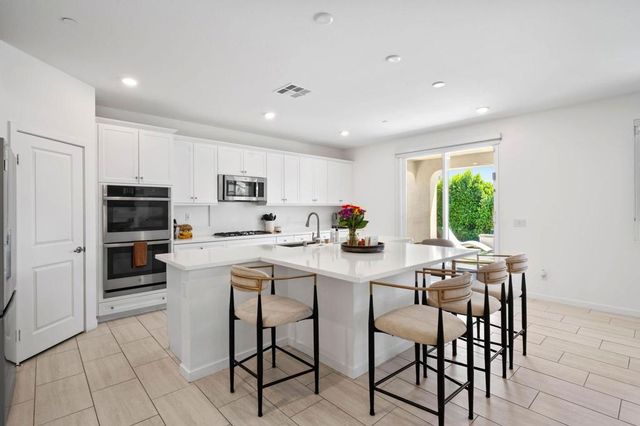 40166 Vivaldi Court, Indio, CA 92203