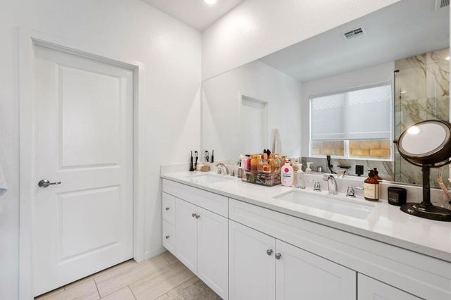 40166 Vivaldi Court, Indio, CA 92203