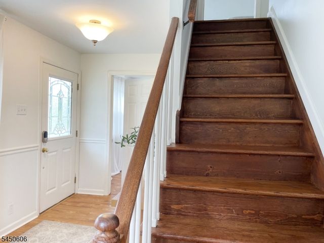 129 Bell Ave, Hopatcong Boro, NJ 07843