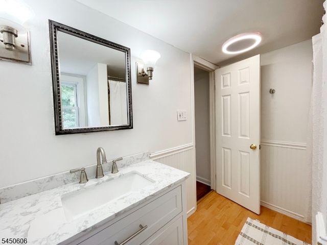 129 Bell Ave, Hopatcong Boro, NJ 07843