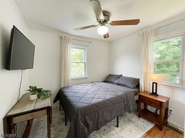 129 Bell Ave, Hopatcong Boro, NJ 07843