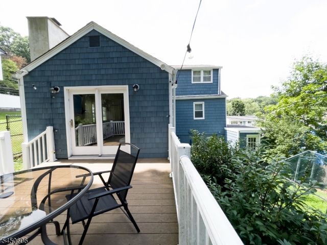 129 Bell Ave, Hopatcong Boro, NJ 07843