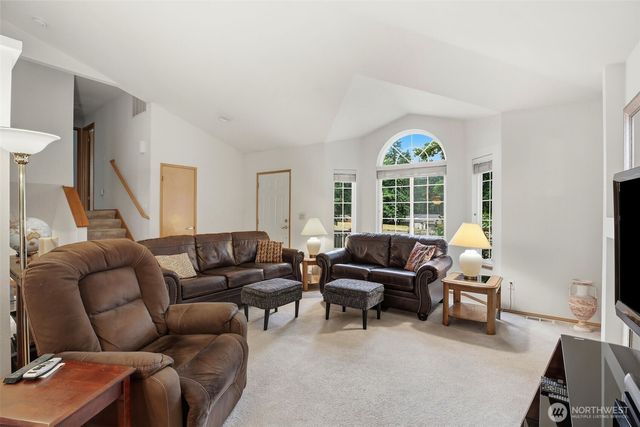 19910 SE 260th Court, Covington, WA 98042