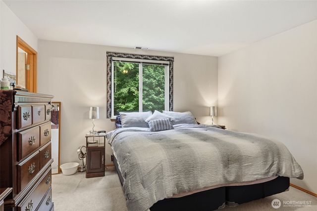 19910 SE 260th Court, Covington, WA 98042