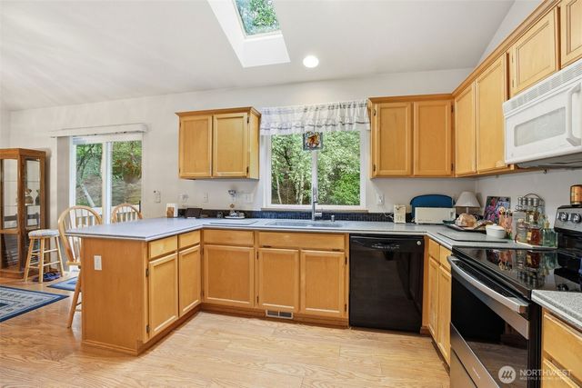19910 SE 260th Court, Covington, WA 98042