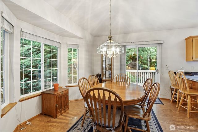 19910 SE 260th Court, Covington, WA 98042
