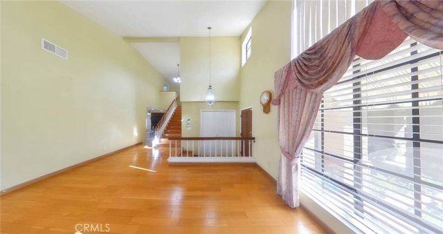 16 Sunset Ridge, Pomona, CA 91766
