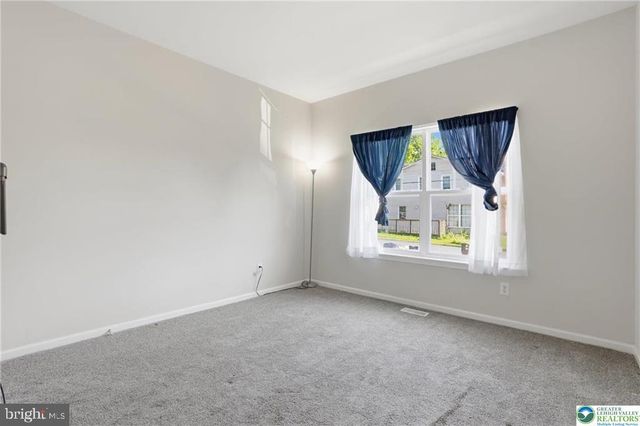 321 E 3RD ST, Avondale, PA 19311