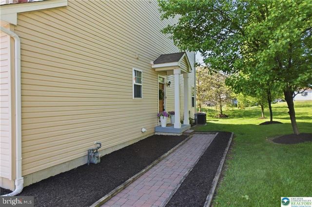 321 E 3RD ST, Avondale, PA 19311