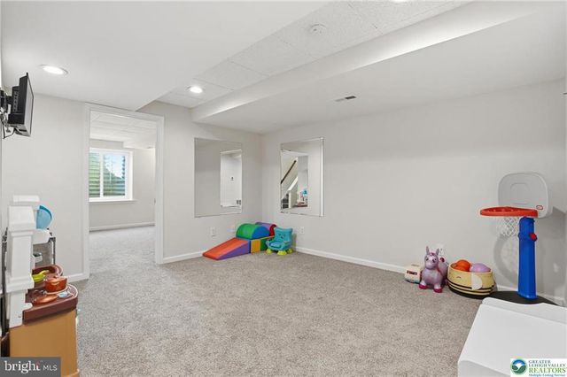 321 E 3RD ST, Avondale, PA 19311
