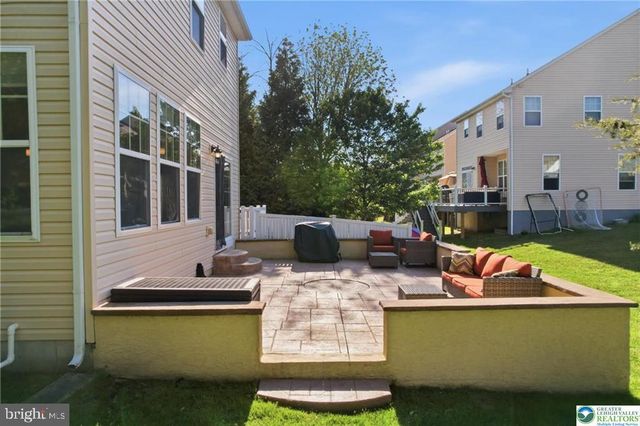 321 E 3RD ST, Avondale, PA 19311