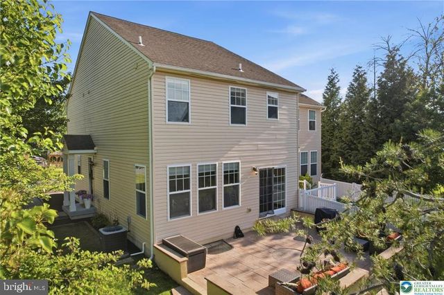 321 E 3RD ST, Avondale, PA 19311
