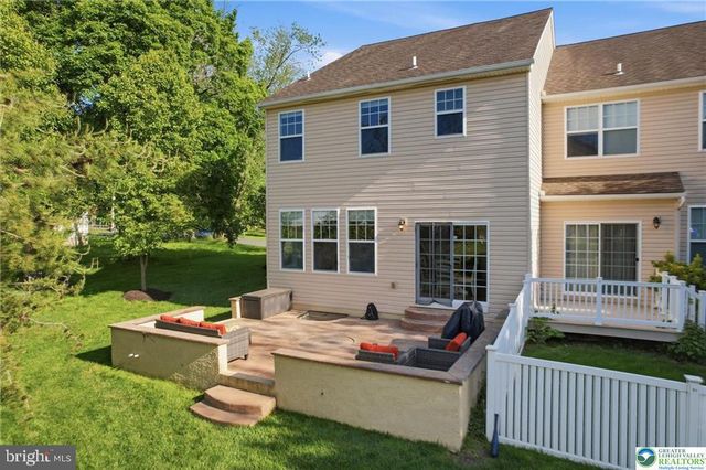 321 E 3RD ST, Avondale, PA 19311