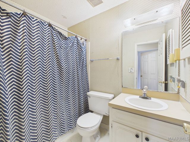1814 Jenny Drive, Prattville, AL 36066