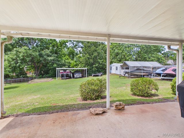 1814 Jenny Drive, Prattville, AL 36066