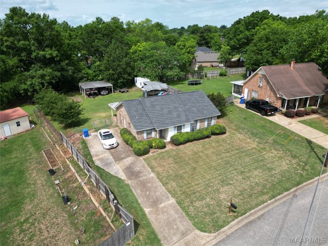 1814 Jenny Drive, Prattville, AL 36066