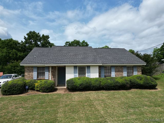 1814 Jenny Drive, Prattville, AL 36066