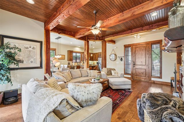 7229 Trident LN, Jonestown, TX 78645