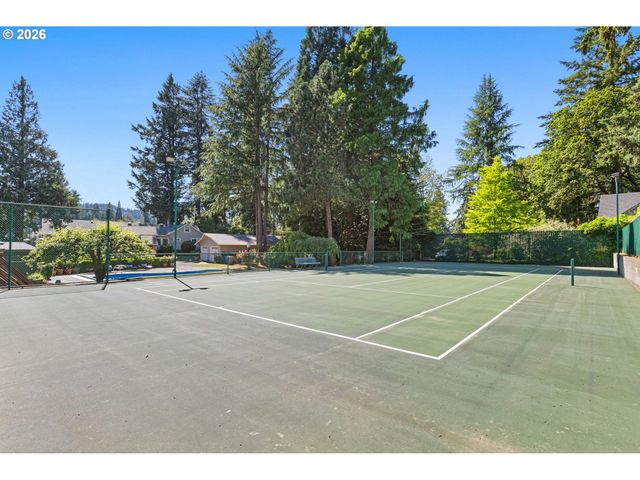 2701 Se COOKE Rd, Milwaukie, OR 97267