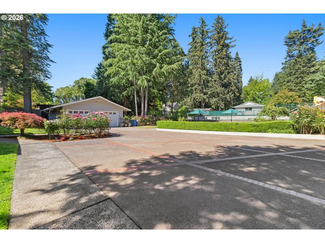 2701 Se COOKE Rd, Milwaukie, OR 97267