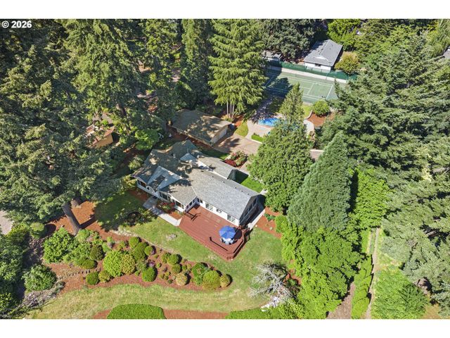 2701 Se COOKE Rd, Milwaukie, OR 97267