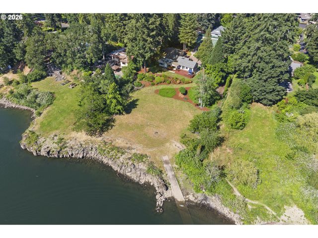 2701 Se COOKE Rd, Milwaukie, OR 97267
