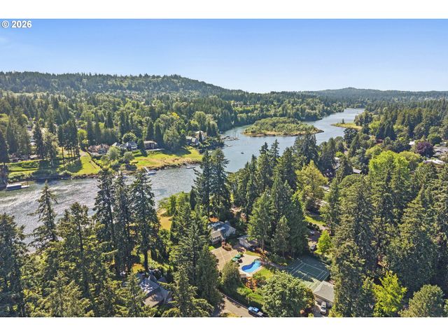 2701 Se COOKE Rd, Milwaukie, OR 97267