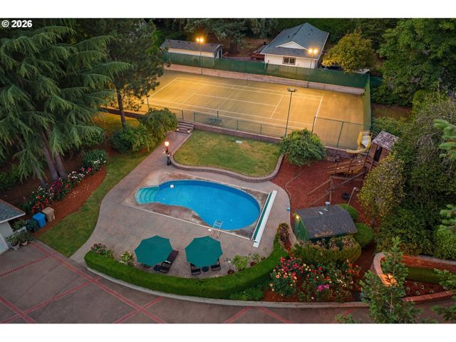 2701 Se COOKE Rd, Milwaukie, OR 97267