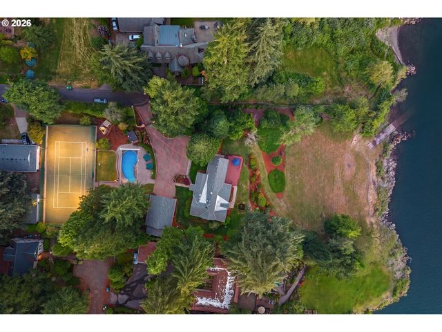 2701 Se COOKE Rd, Milwaukie, OR 97267