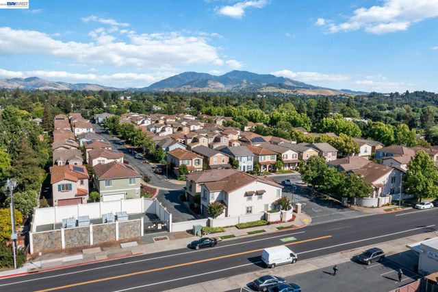 2930 Kobio Dr, Concord, CA 94519