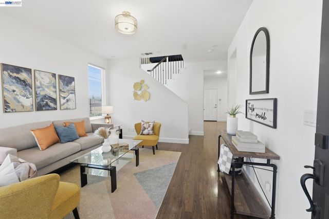 2930 Kobio Dr, Concord, CA 94519