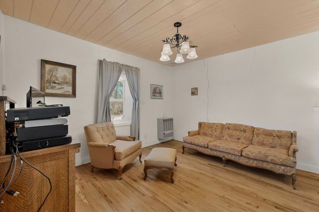 458 County Road 1, Hernandez, NM 87532