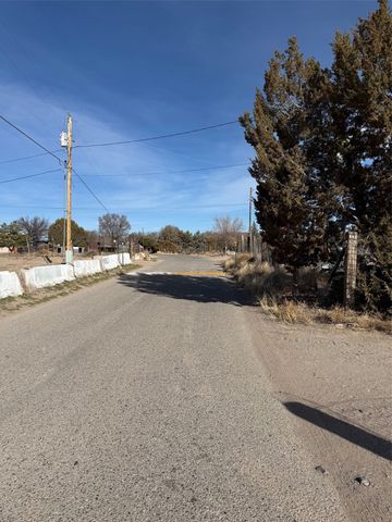 458 County Road 1, Hernandez, NM 87532
