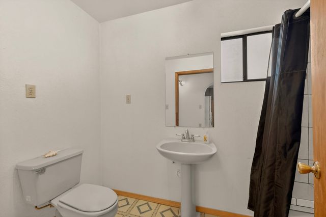 458 County Road 1, Hernandez, NM 87532