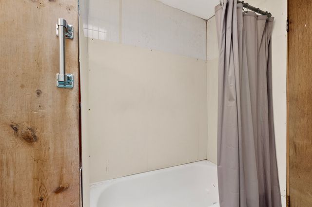 458 County Road 1, Hernandez, NM 87532