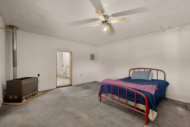 458 County Road 1, Hernandez, NM 87532