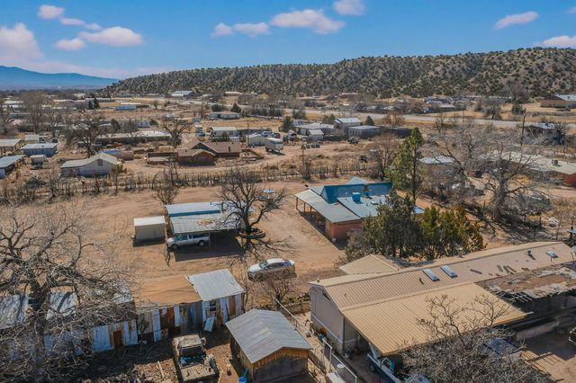 458 County Road 1, Hernandez, NM 87532