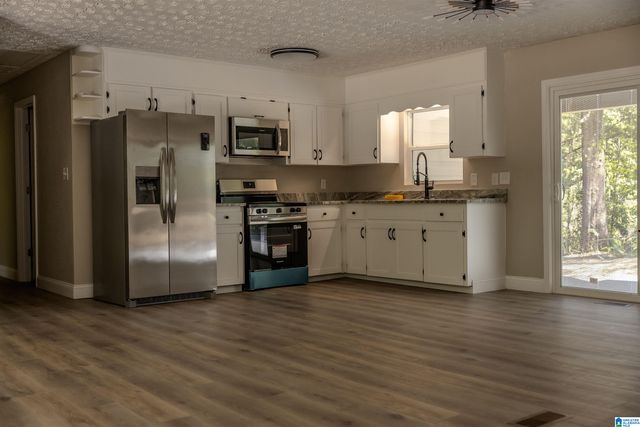1420 MARTIN LUTHER KING DRIVE, Hobson City, AL 36201