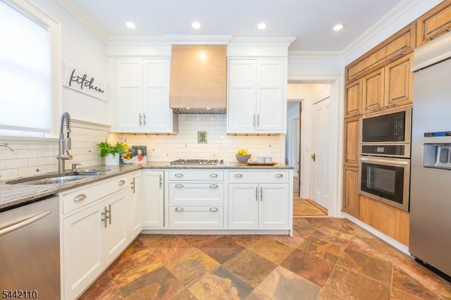16 Upper Mountain Ave, Montclair Twp., NJ 07042