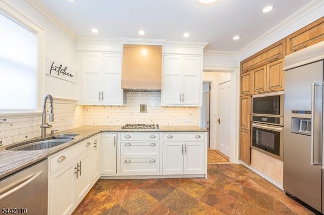 16 Upper Mountain Ave, Montclair Twp., NJ 07042