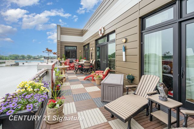 1111 N Water Street 403, Bay City, MI 48707