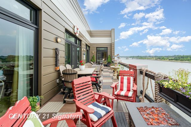 1111 N Water Street 403, Bay City, MI 48707