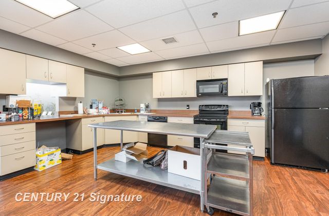 1111 N Water Street 403, Bay City, MI 48707
