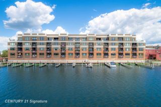 1111 N Water Street 403, Bay City, MI 48707