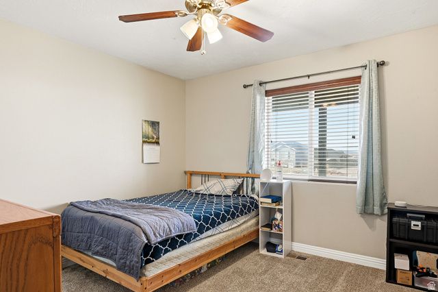 5222 N TOMAHAWK DR, Enoch, UT 84721