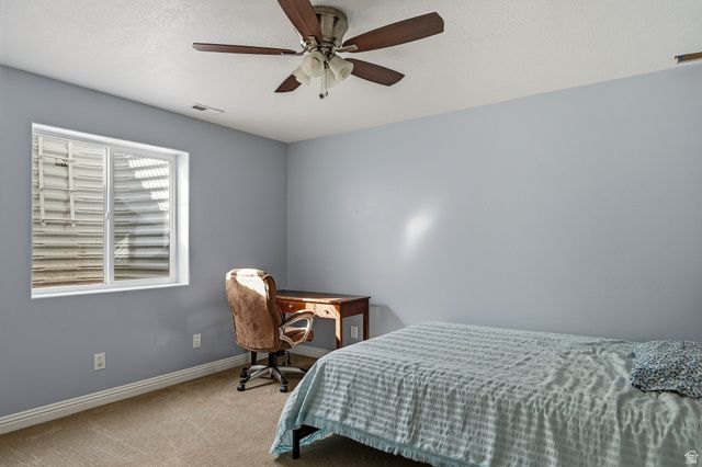 5222 N TOMAHAWK DR, Enoch, UT 84721