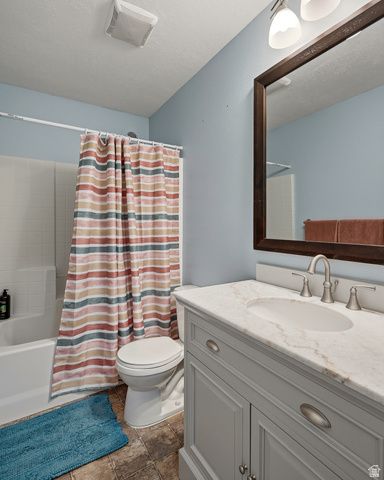 5222 N TOMAHAWK DR, Enoch, UT 84721