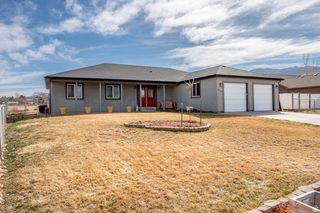 5222 N TOMAHAWK DR, Enoch, UT 84721