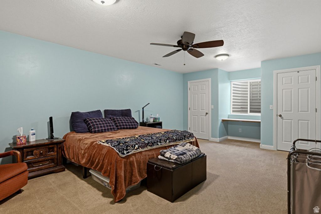 Image 42 of property listing at 5222 N TOMAHAWK DR, Enoch, UT 84721