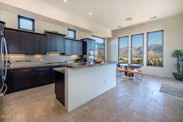 12654 N Vistoso View Place, Oro Valley, AZ 85755